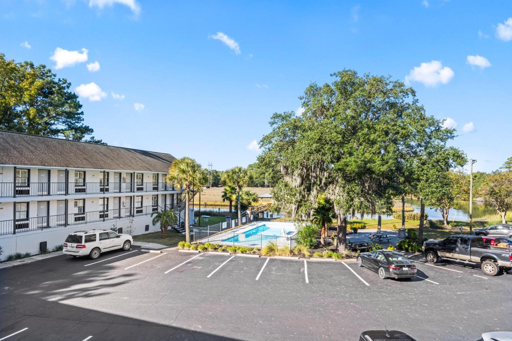 Charleston Creekside Inn Eksteriør bilde
