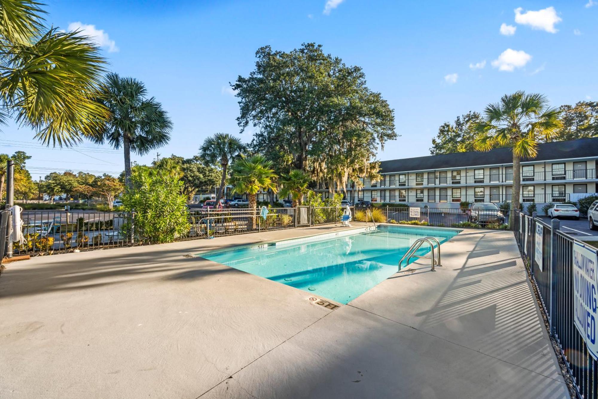 Charleston Creekside Inn Eksteriør bilde